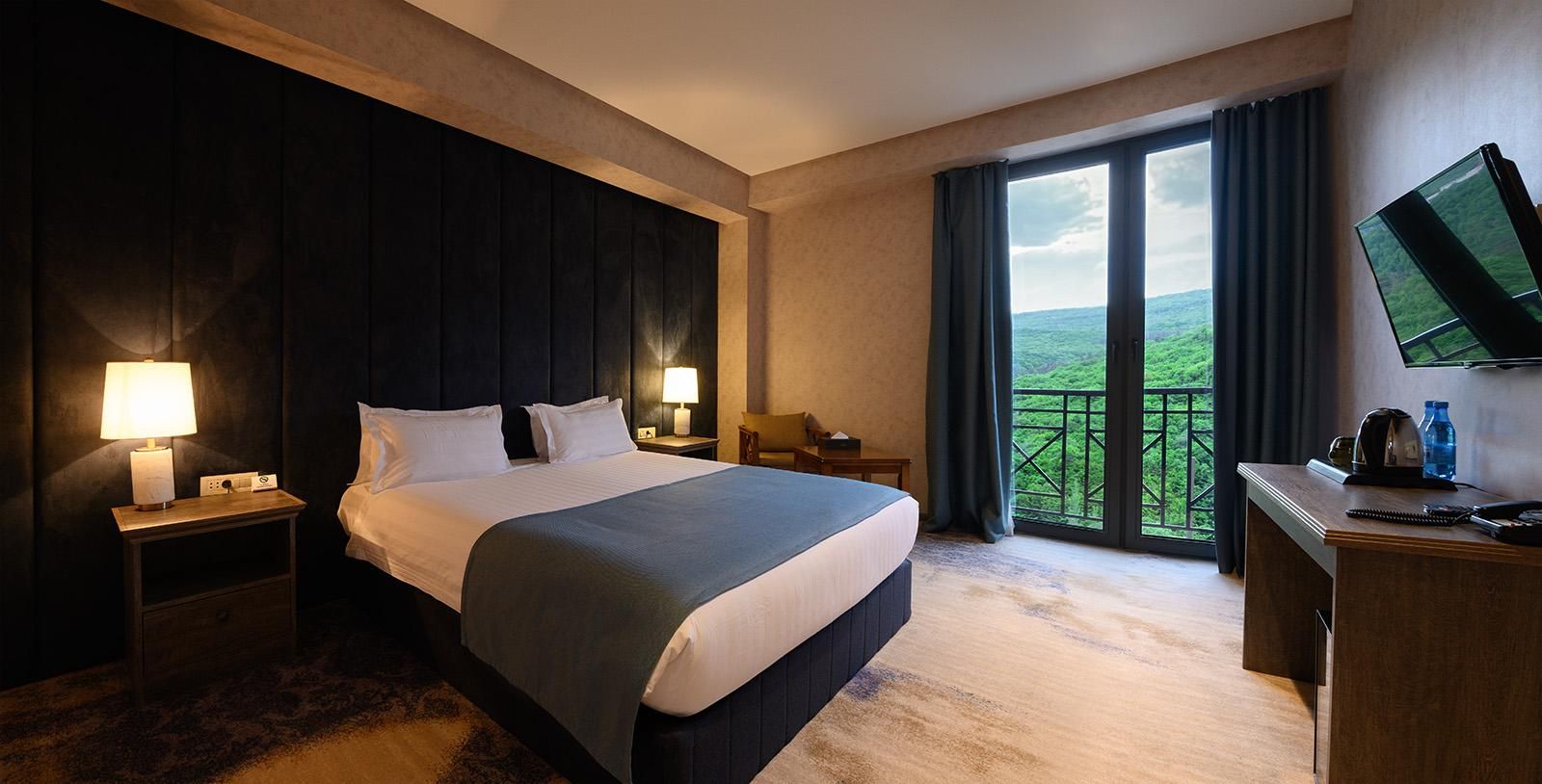 King Room - Newly Renovated