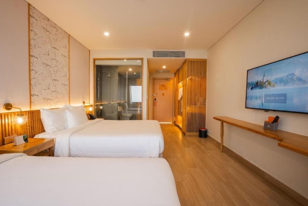 Deluxe Triple Room with Sea View