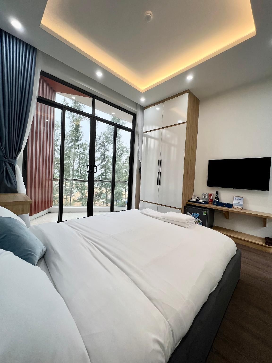 Khách sạn LAMER Thiên Cầm Deluxe Ocean 2