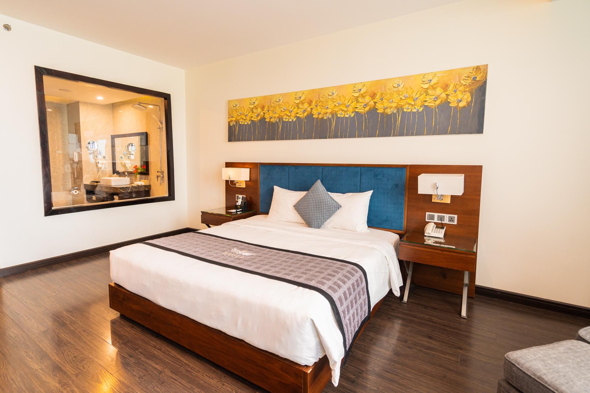 Deluxe King City View