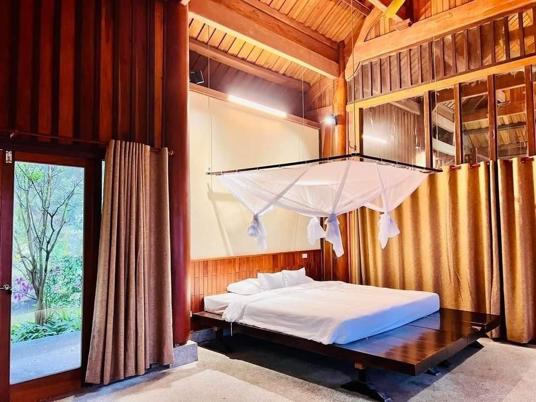 2-Bedroom Apartment