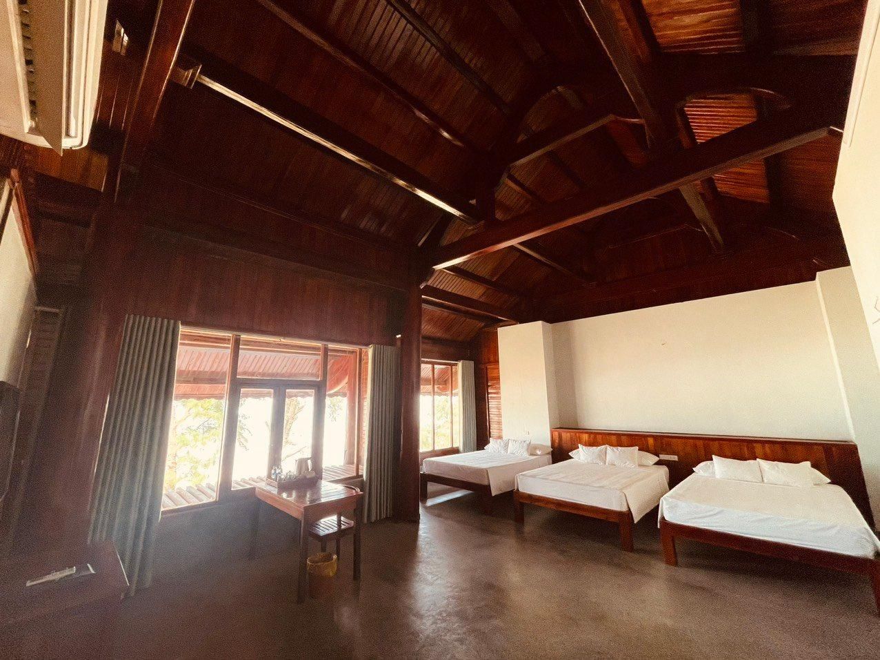 Triple Bedroom - with 3 Single Bed