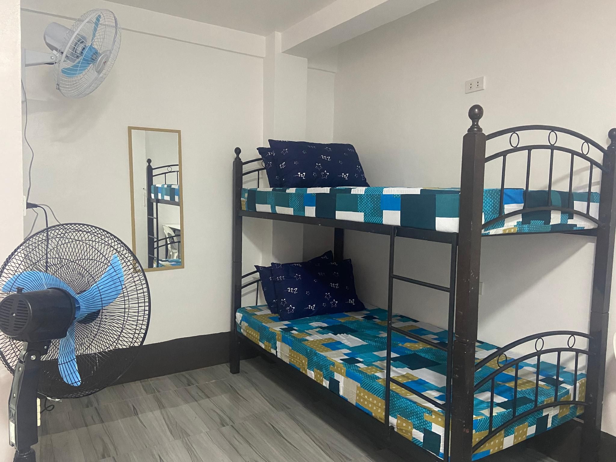 Marites Guesthouse Standard Room