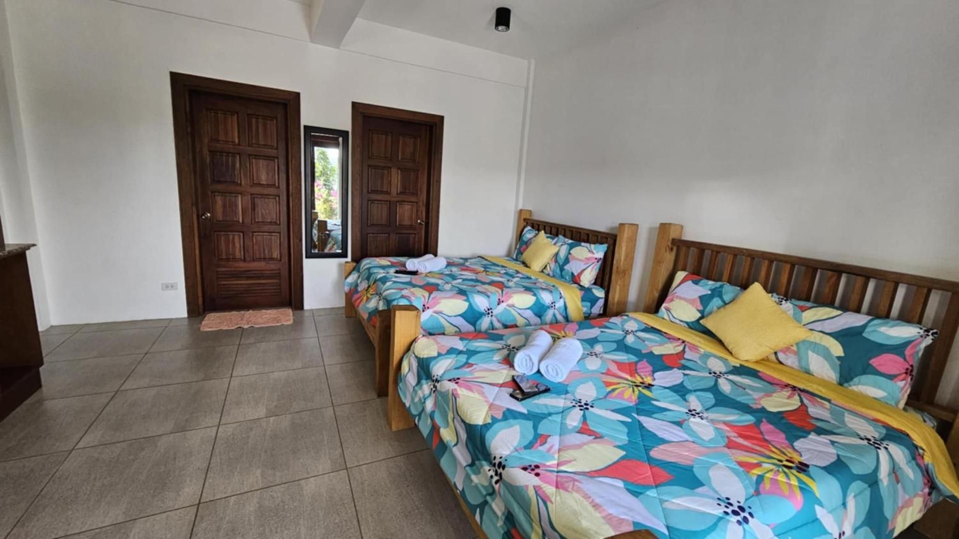 Family Room with Sea View
