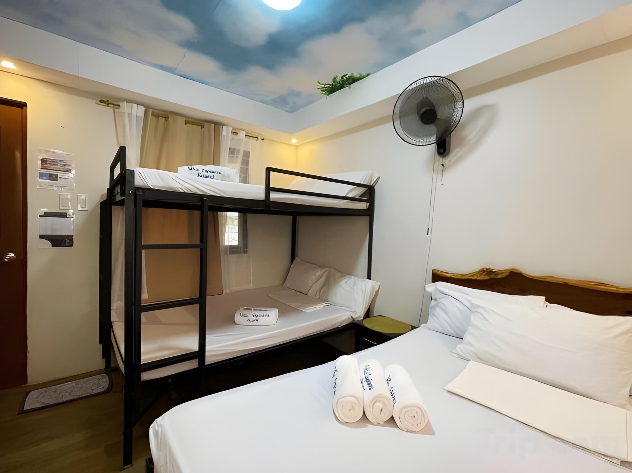 Villa Espinoza Beach Resort Nasugbu Family Room