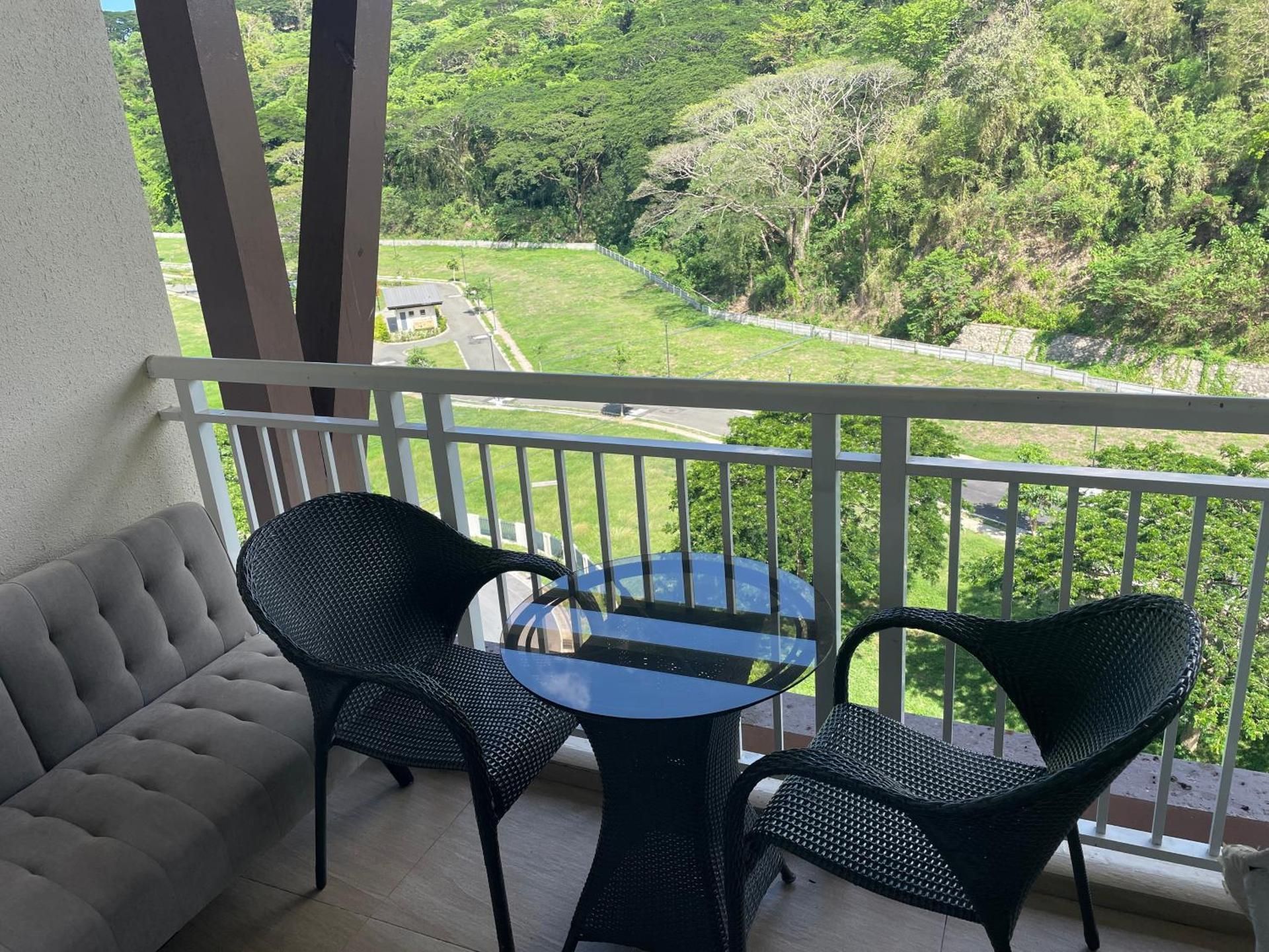 Pico De Loro Miranda B With 290 mbps Wifi Standard Room 2