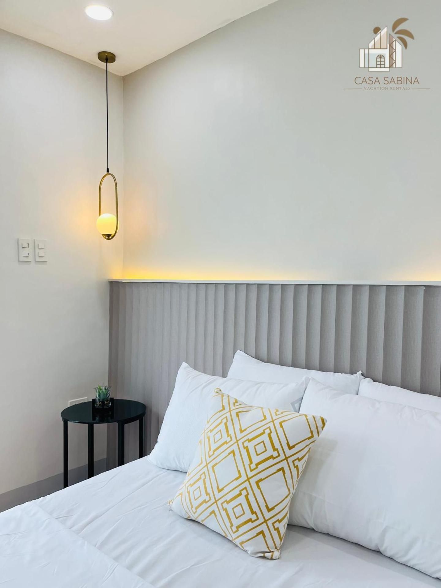 Spacious Transient House Near Nasugbu Beach Double Room with Extra Bed 2