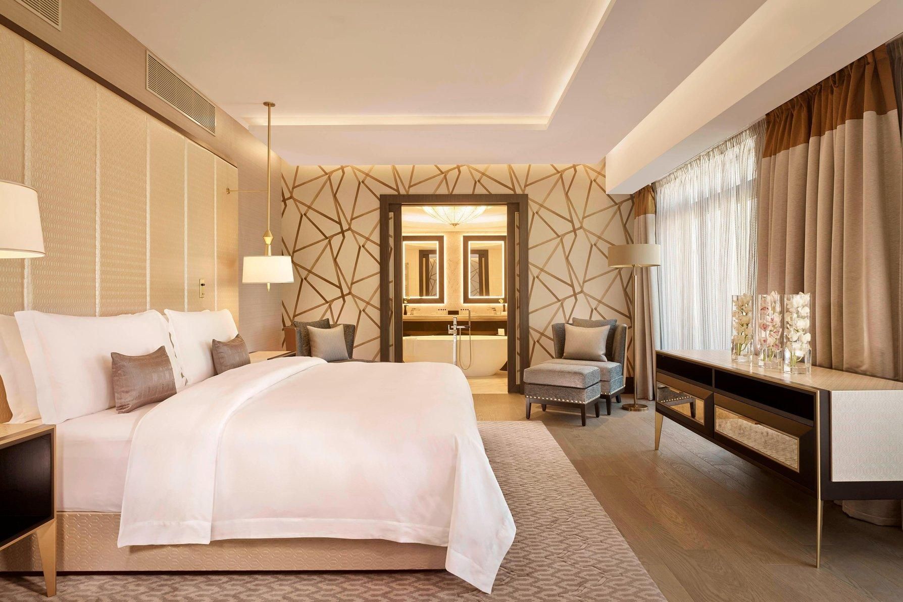 Alexander, Presidential Suite, 1 King