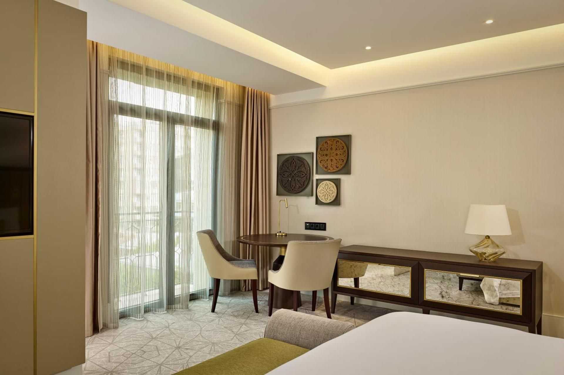 Corner Grand Deluxe, Guest room, 1 Queen