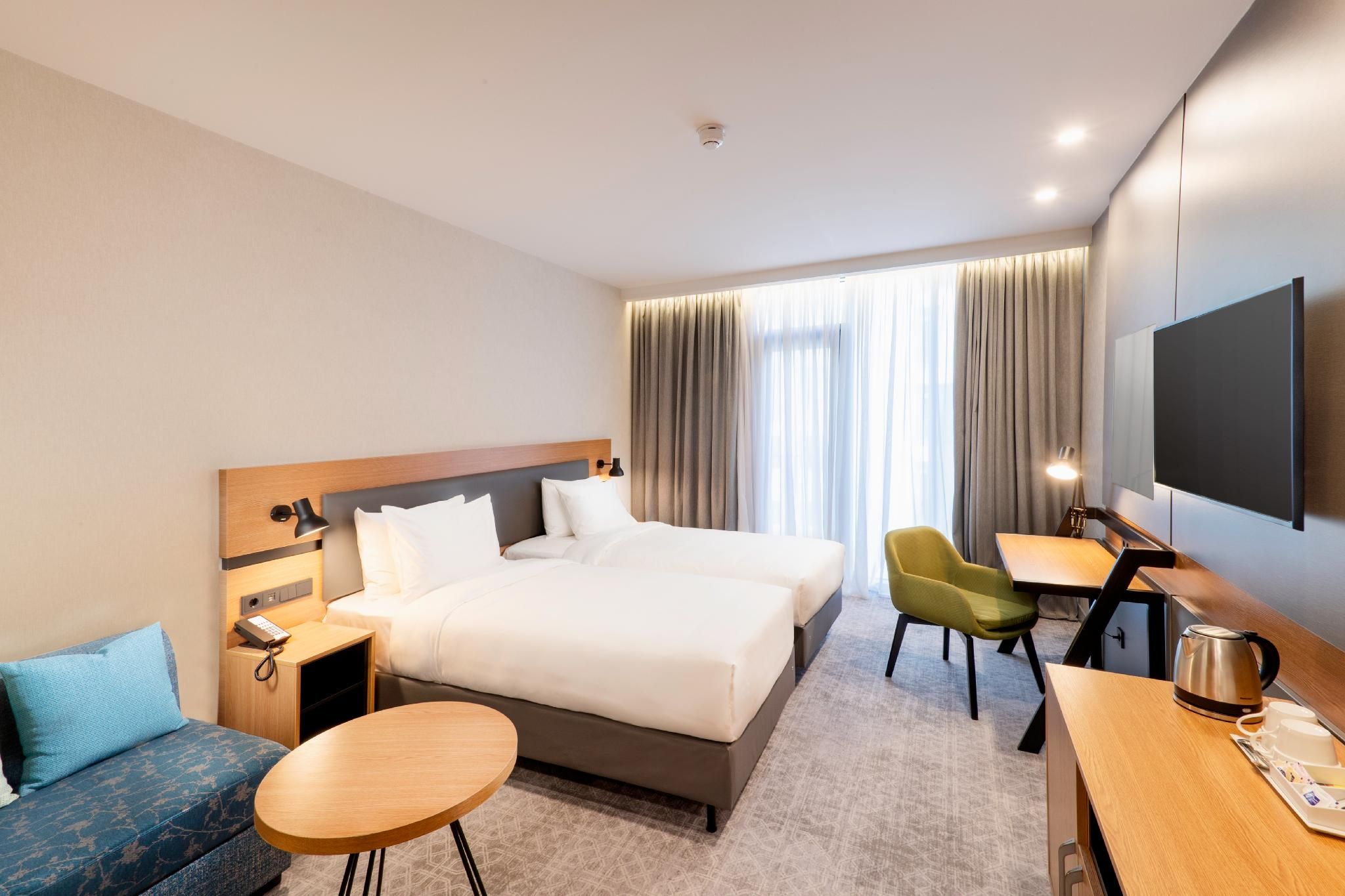2 Twin Beds Standard