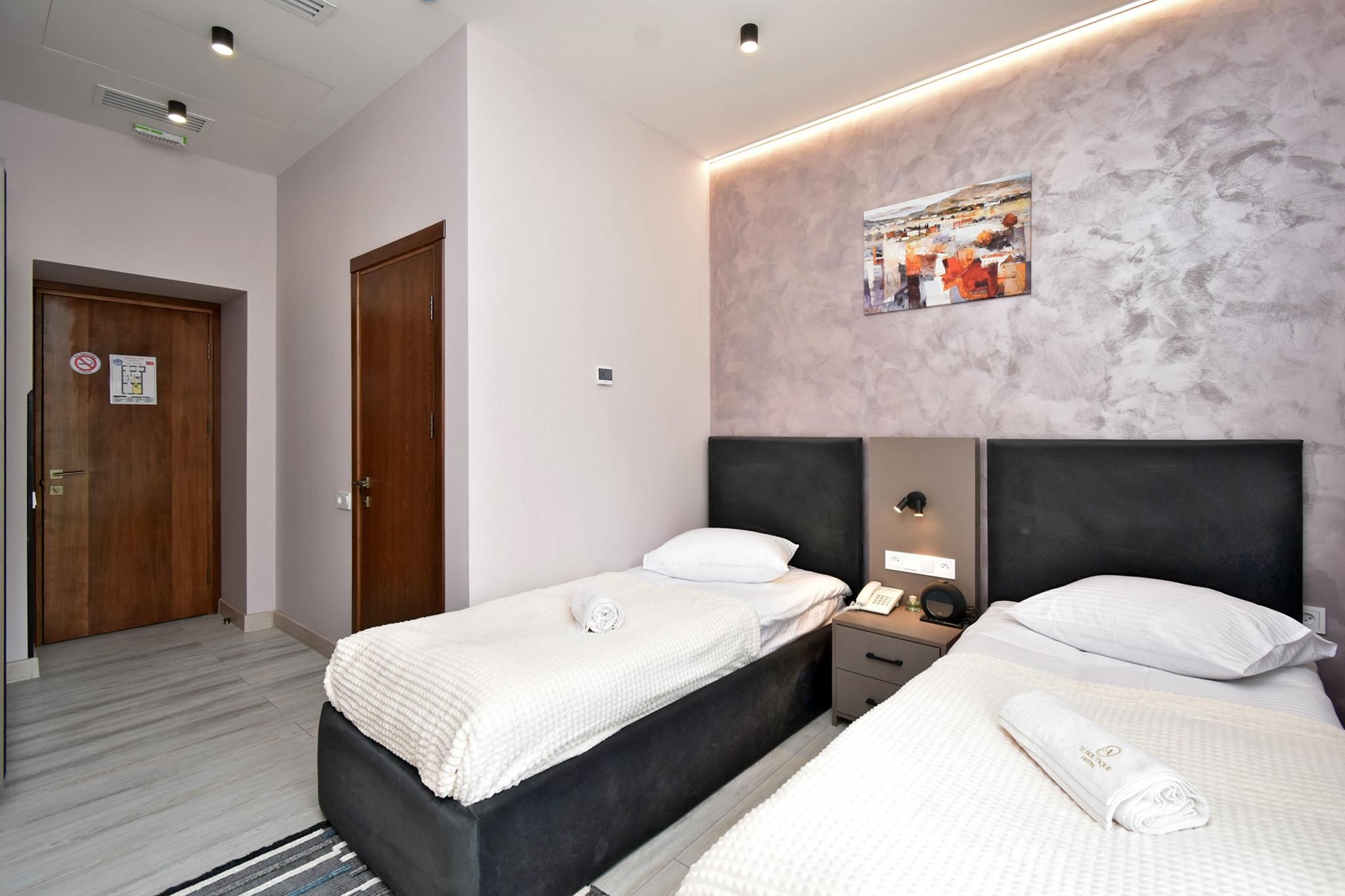  Deluxe Twin Room Type A