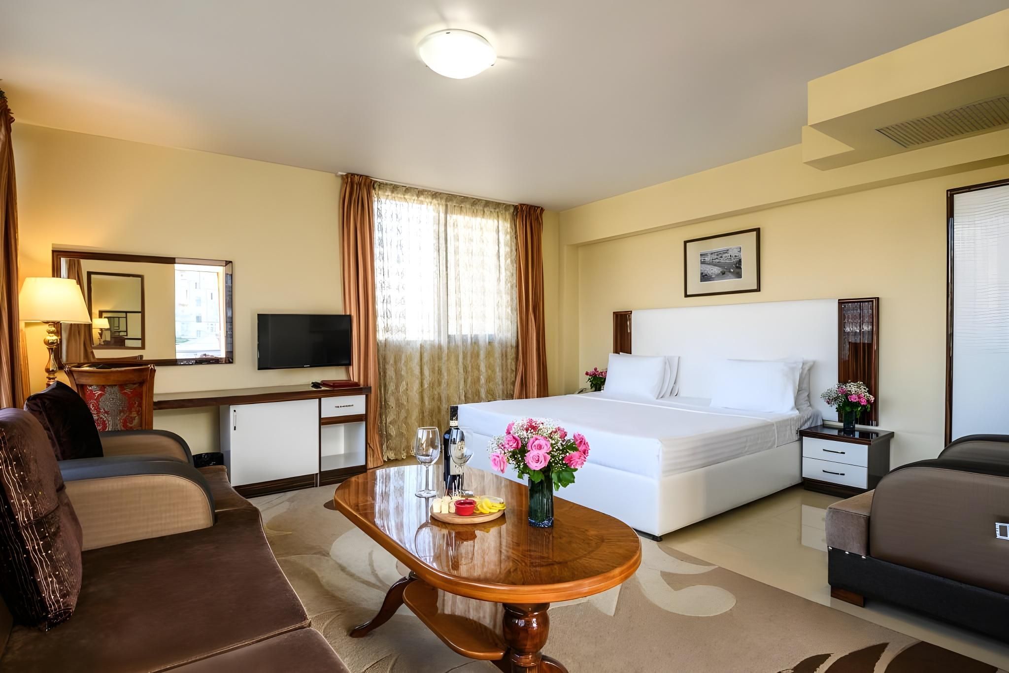 Junior Suite with Balcony