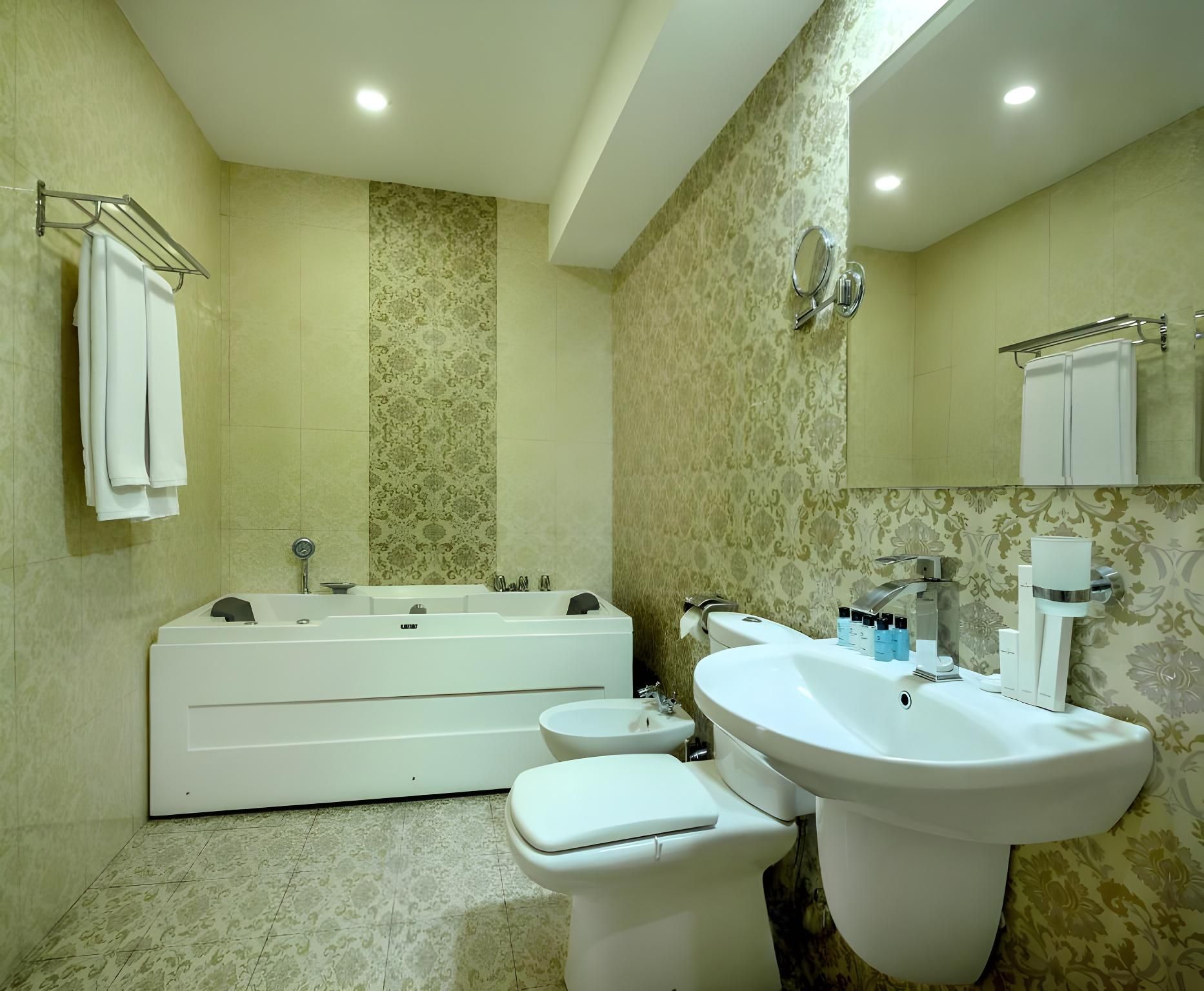 Executive Suite