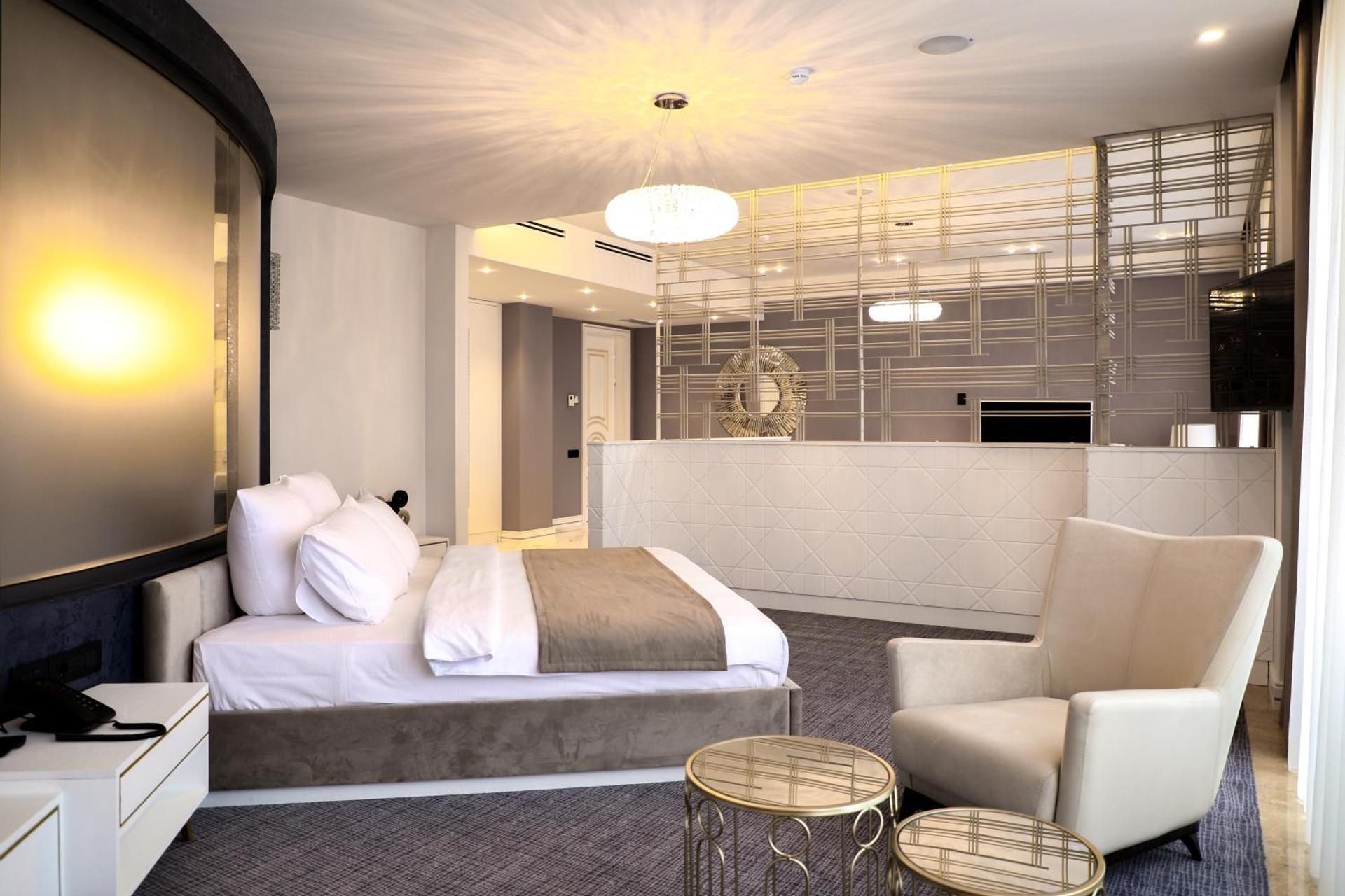 King Suite