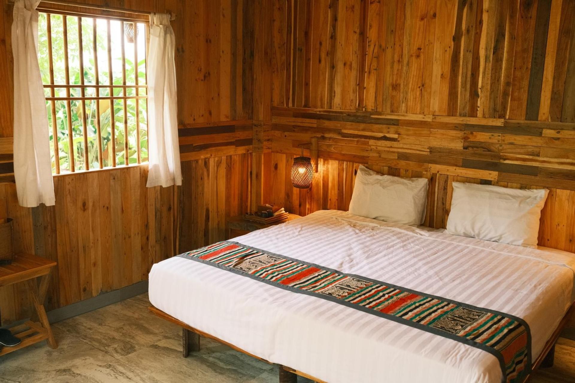 Puluong Luna Resort Superior Queen Room 2