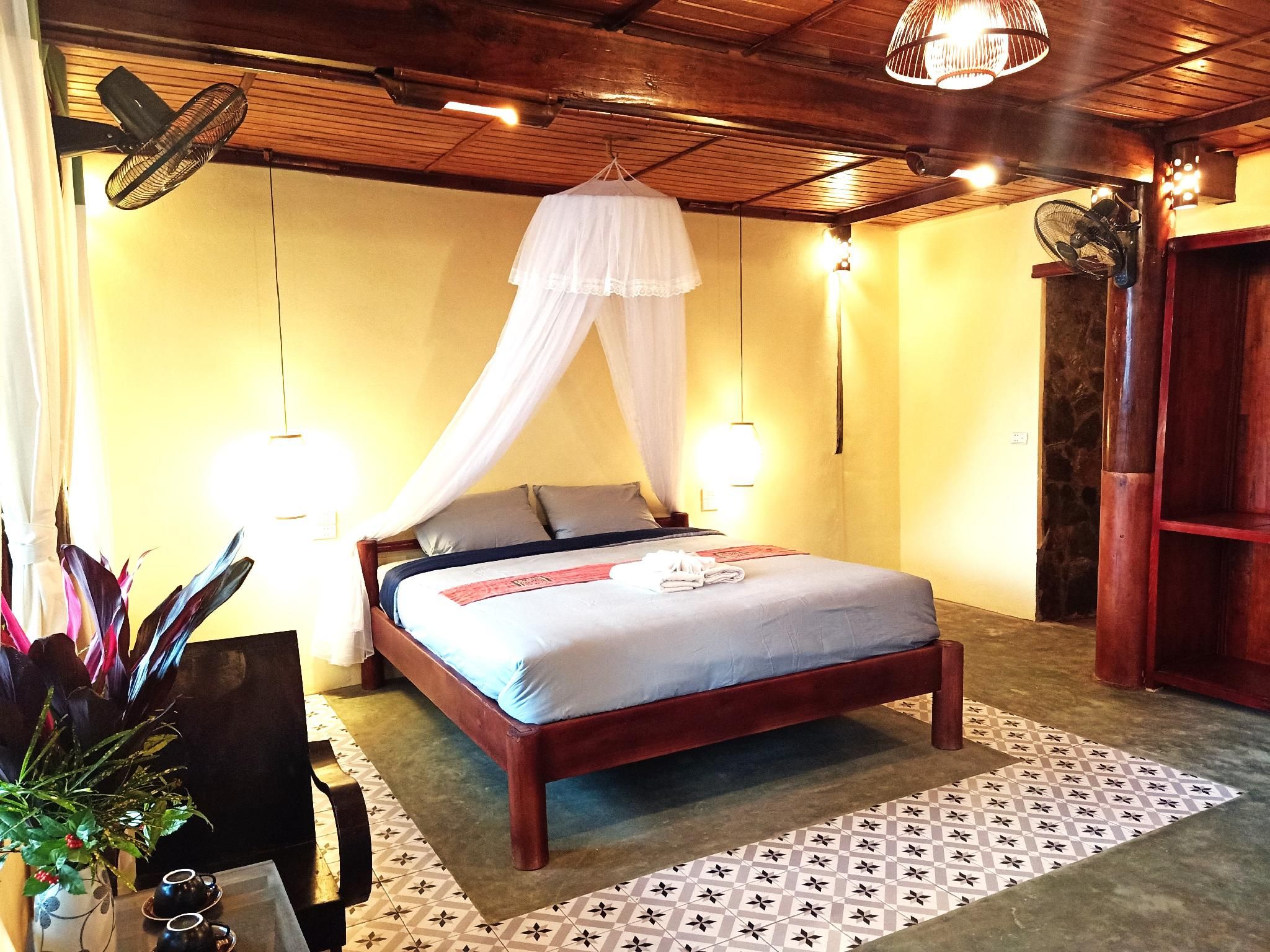 Valley View Room with Private Balcony