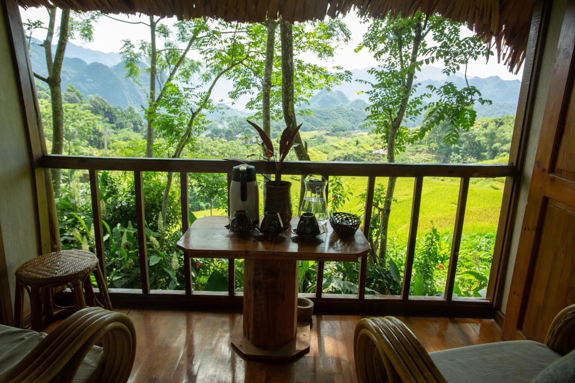 King Room with Mountain View