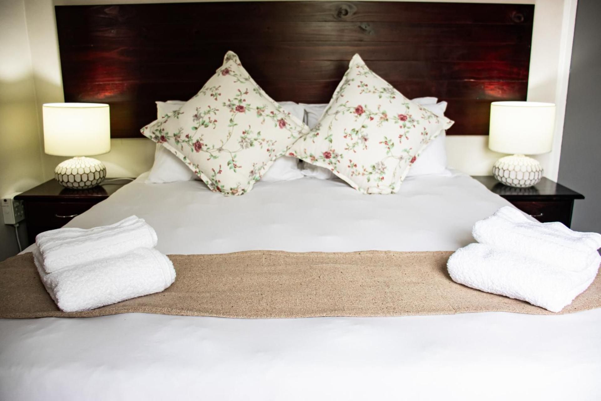 Basic Queen Room