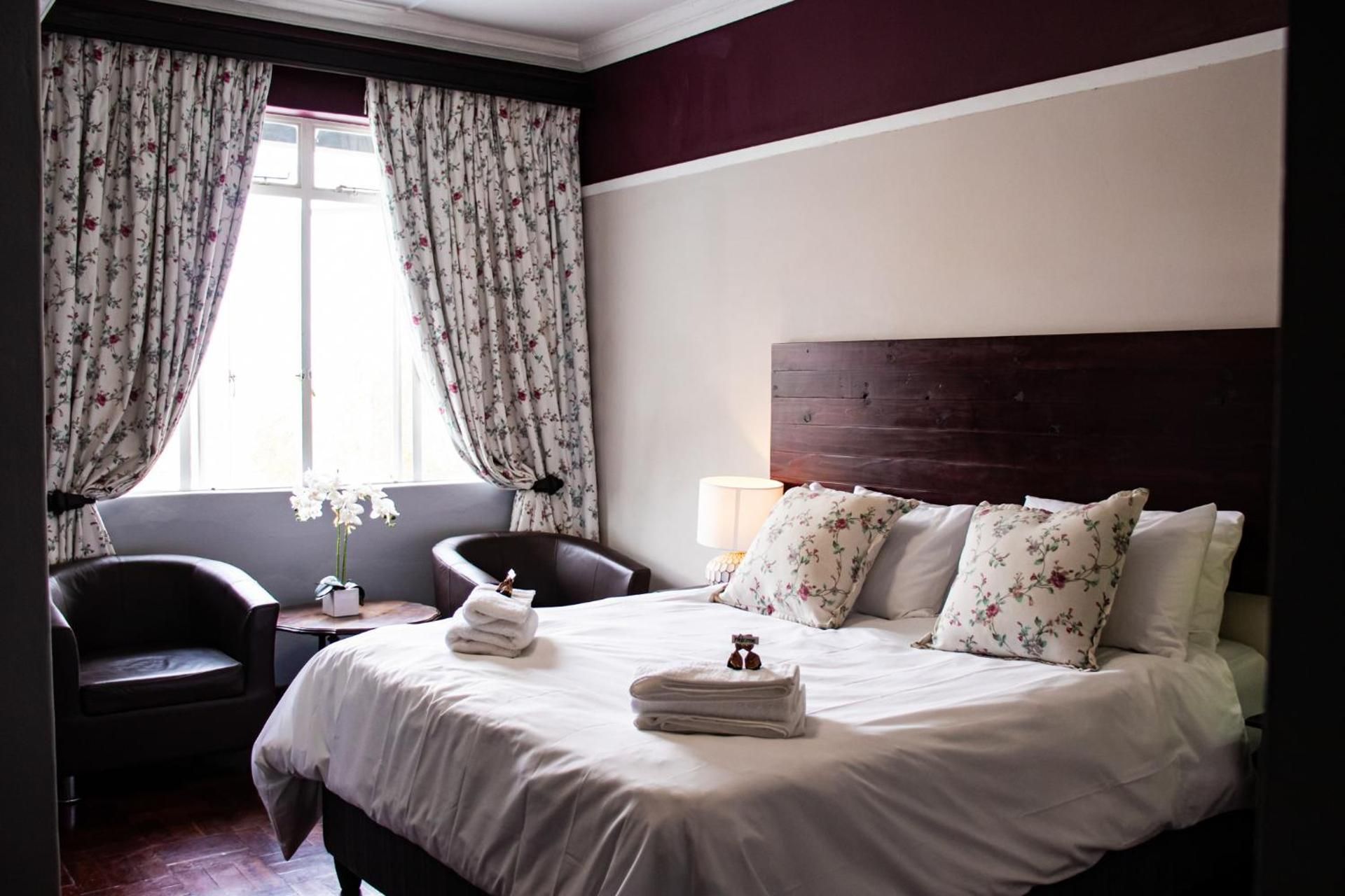 Comfort Queen Room