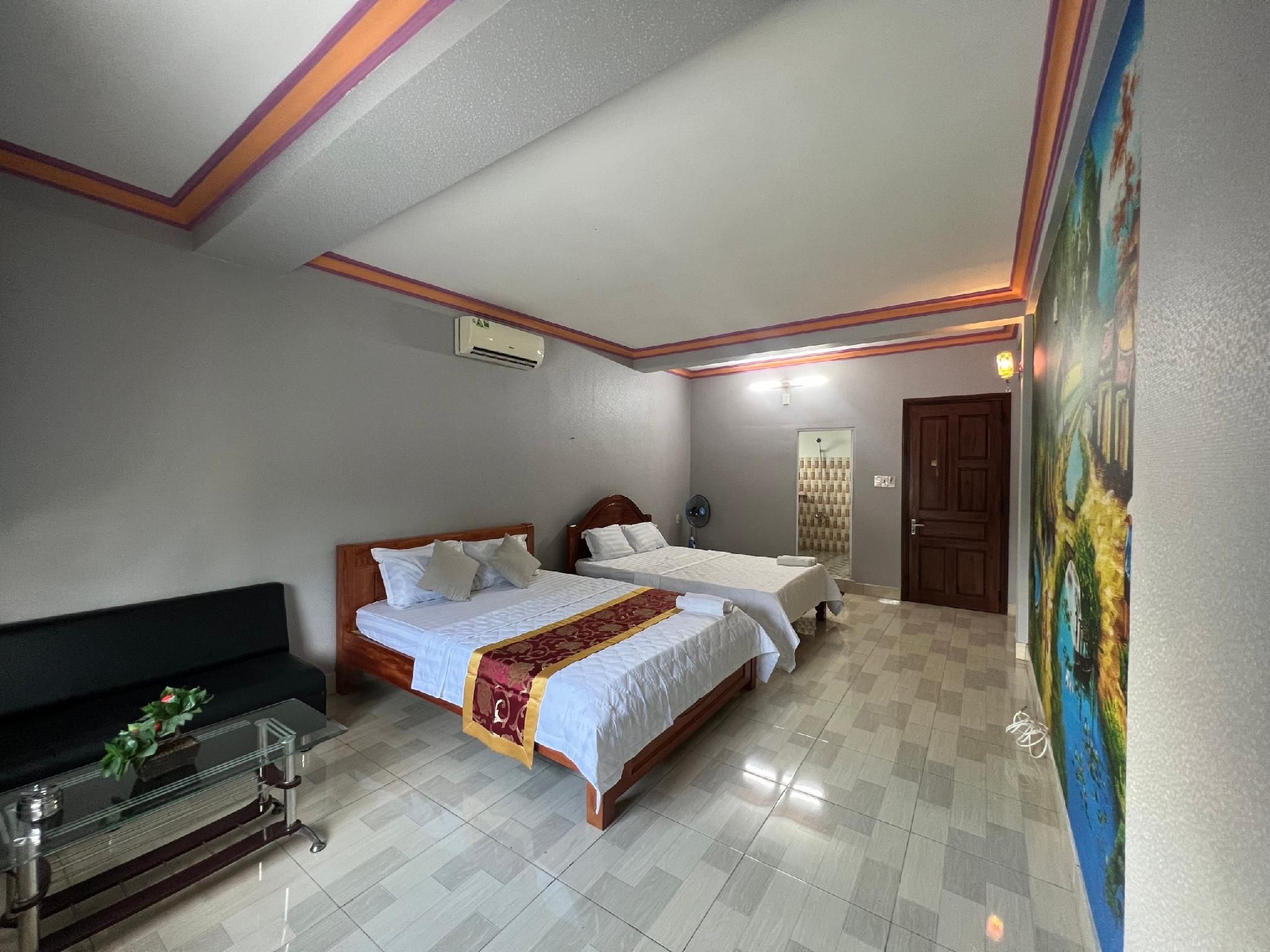 Twin Room for 4 People