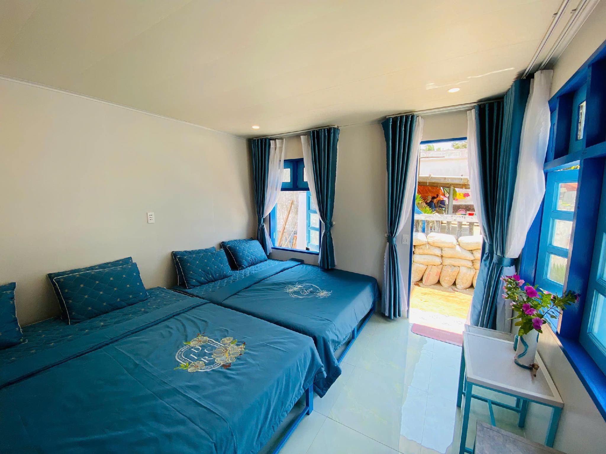 Biển Ngọc Homestay Đảo Bé Lý Sơn  Deluxe Family Garden View