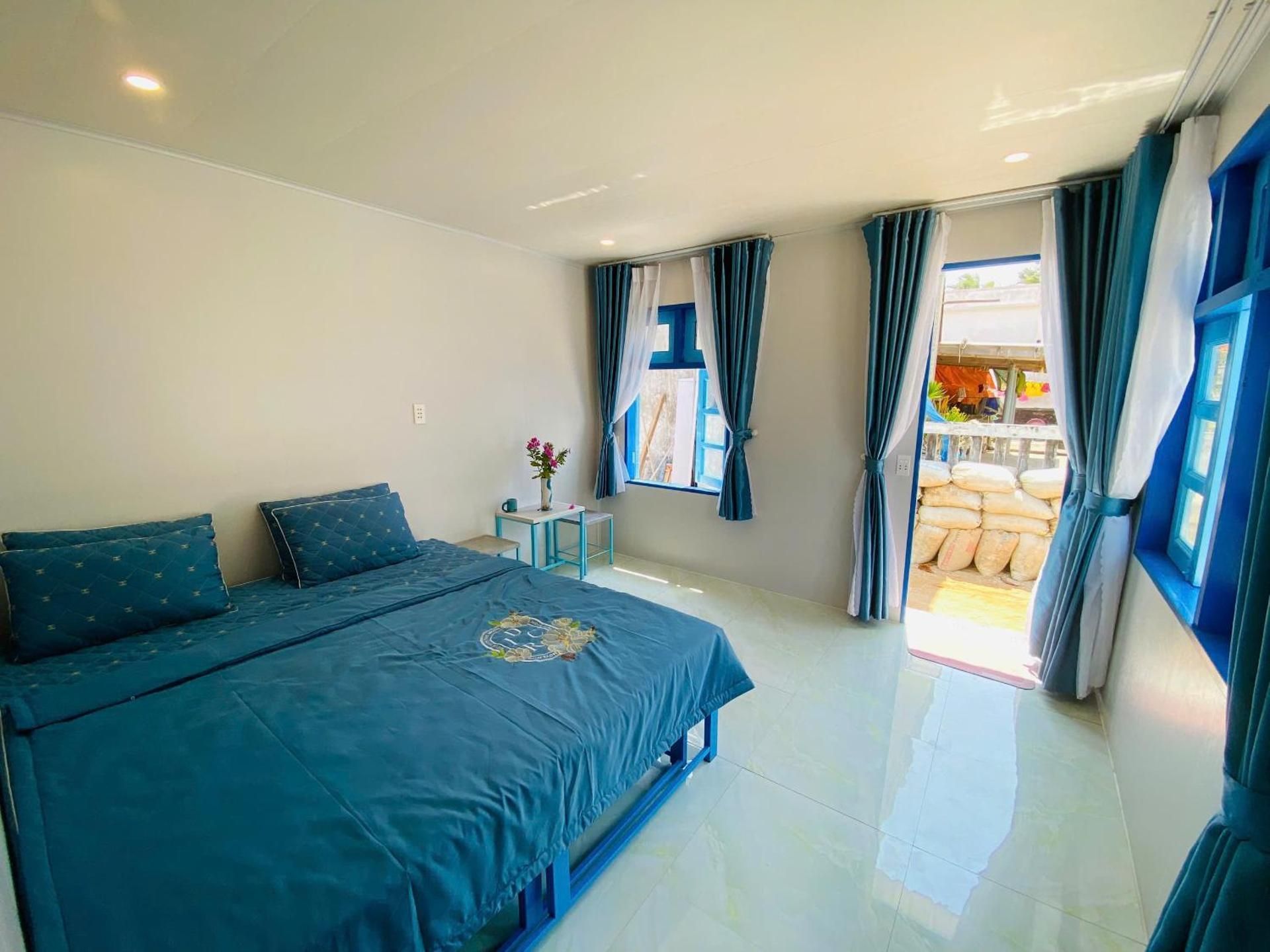 Deluxe Double Garden View