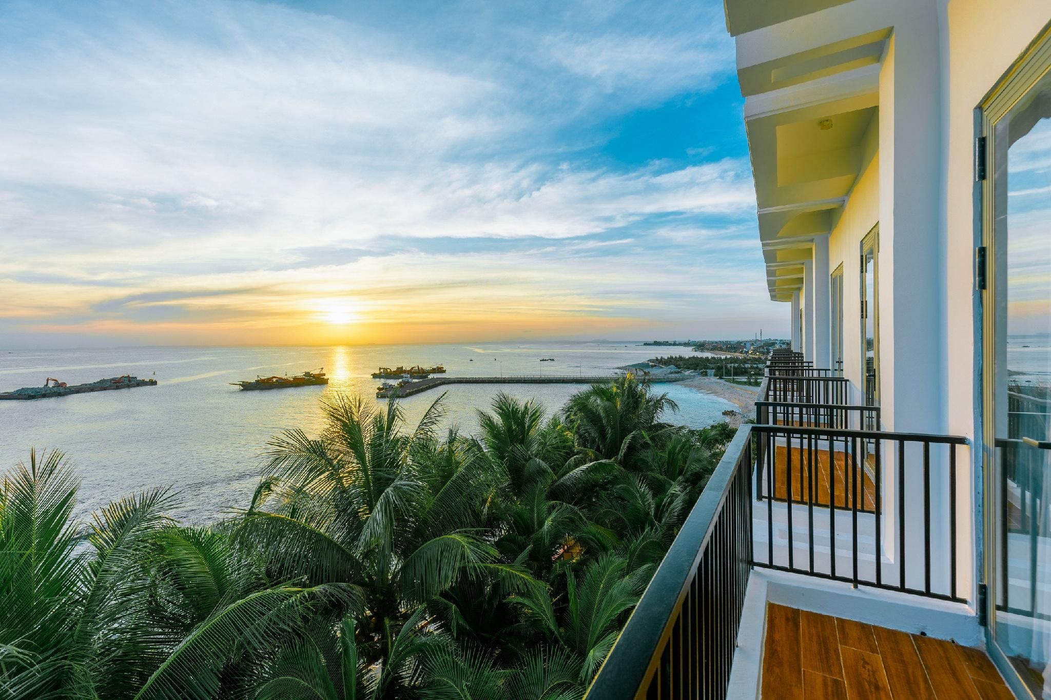 Ly Son Pearl Island Hotel & Resort Deluxe Ocean View 2