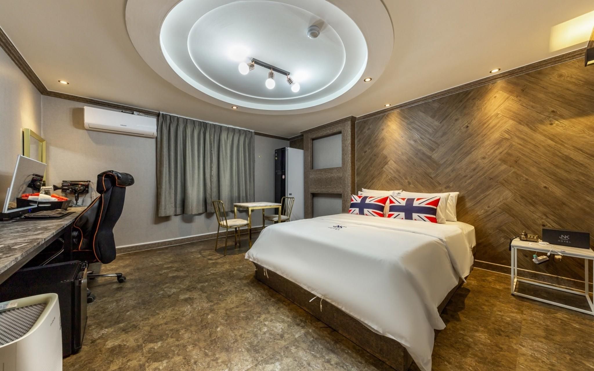 Styler Premium Room