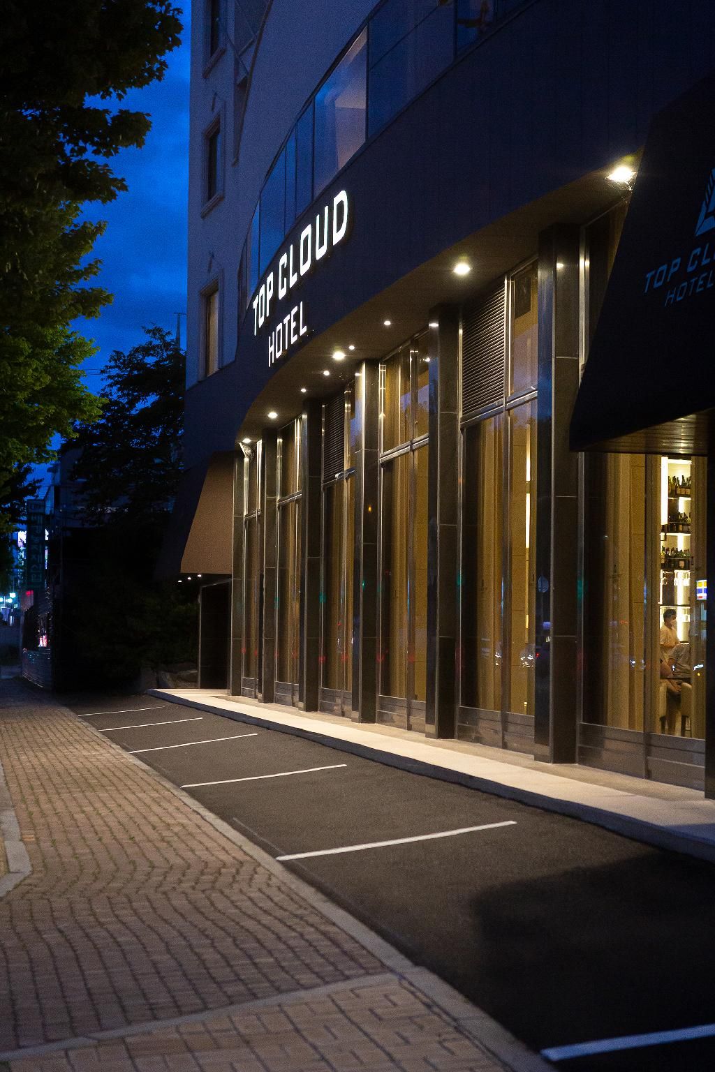 Top Cloud Hotel Iksan