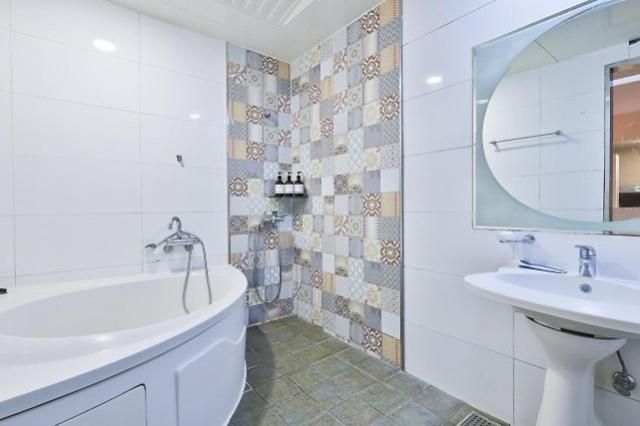 Gyeongsan Instar Hotel Double Room 4 3