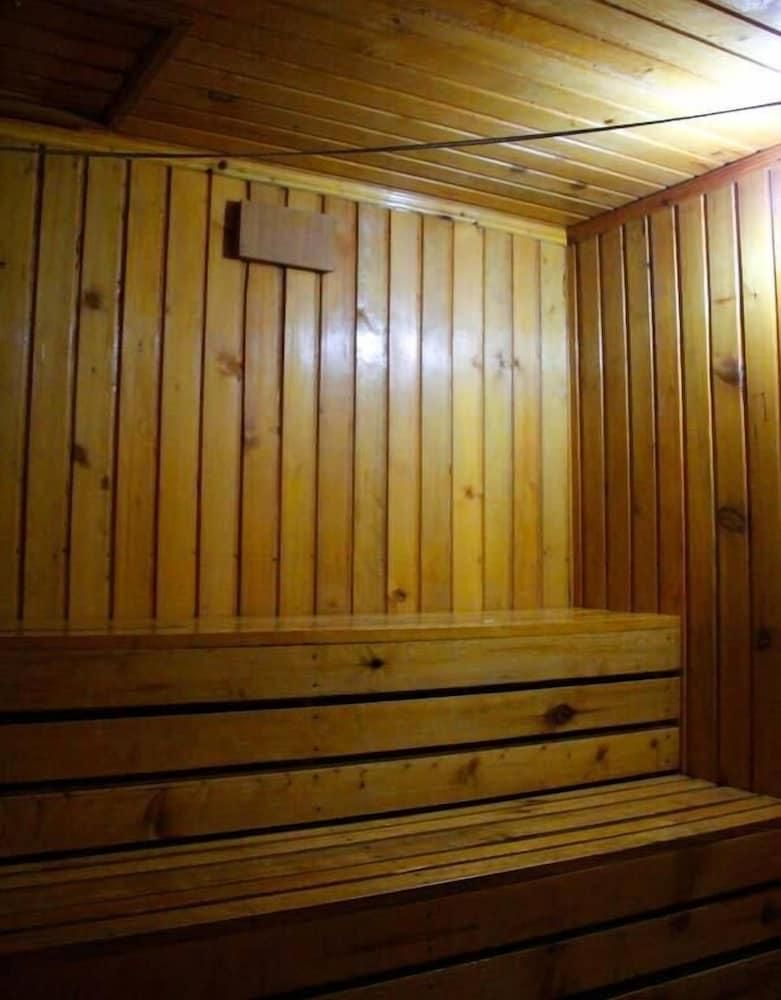 1ad341da48c5403883bb83eb8911a3be