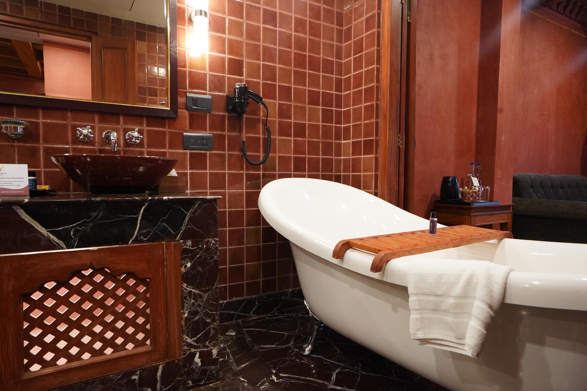 Druk Hotel Thimphu Valley View Room with Private Balcony 3