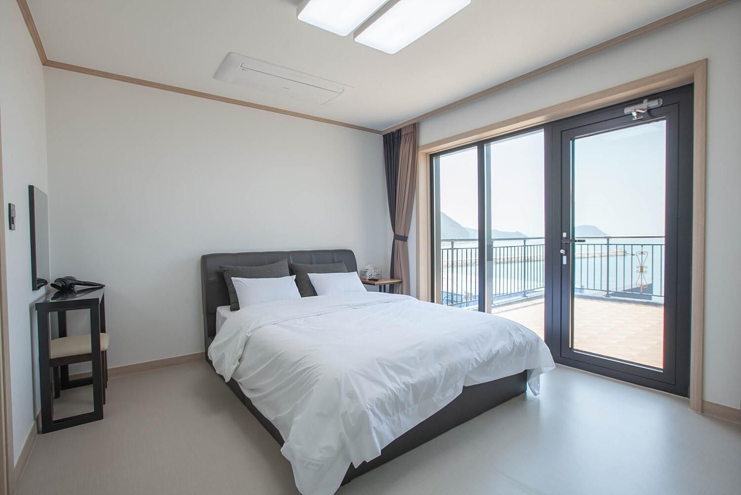 Wando P237 Poolvilla Quadruple Room