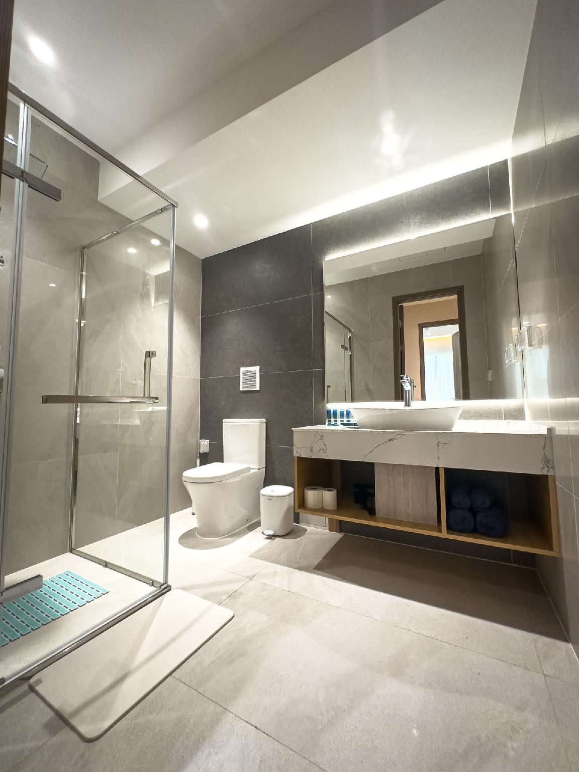 Junior Suite - Adult Only