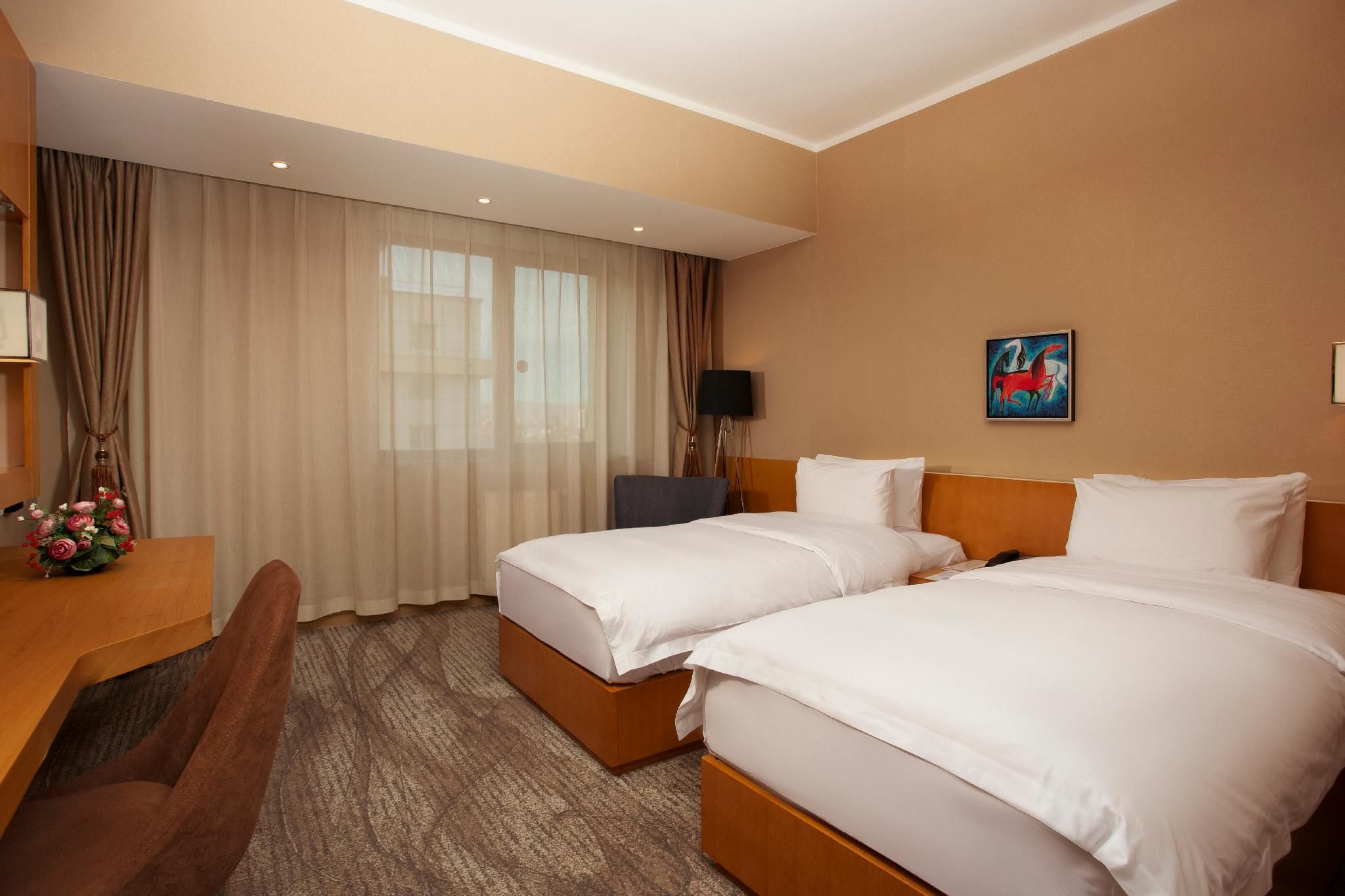 2 Twin Bed Deluxe Room