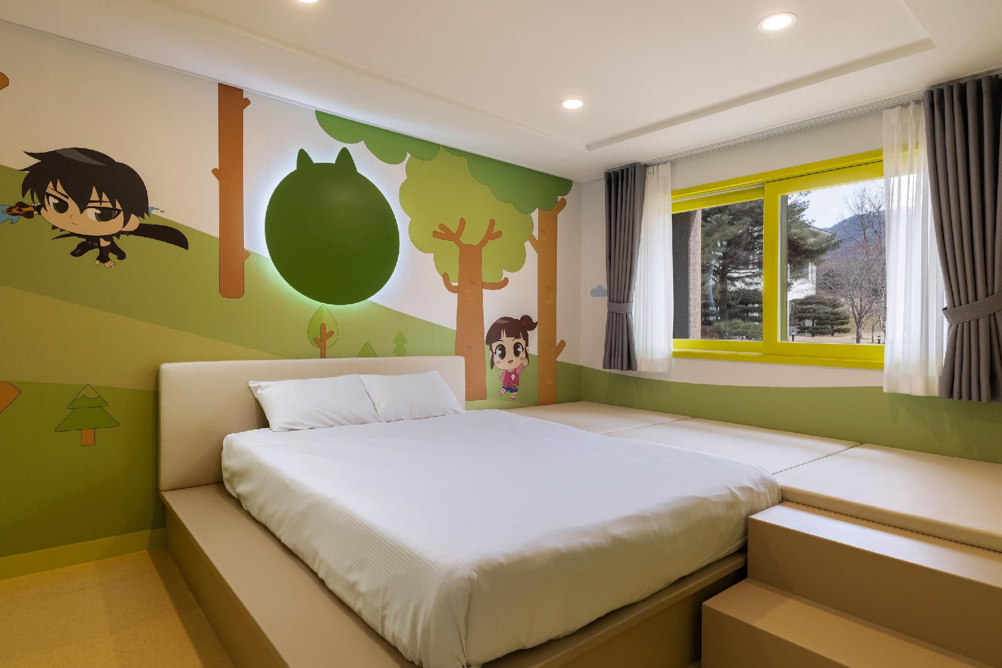 Valley Village SinbiApart Character Themed Room