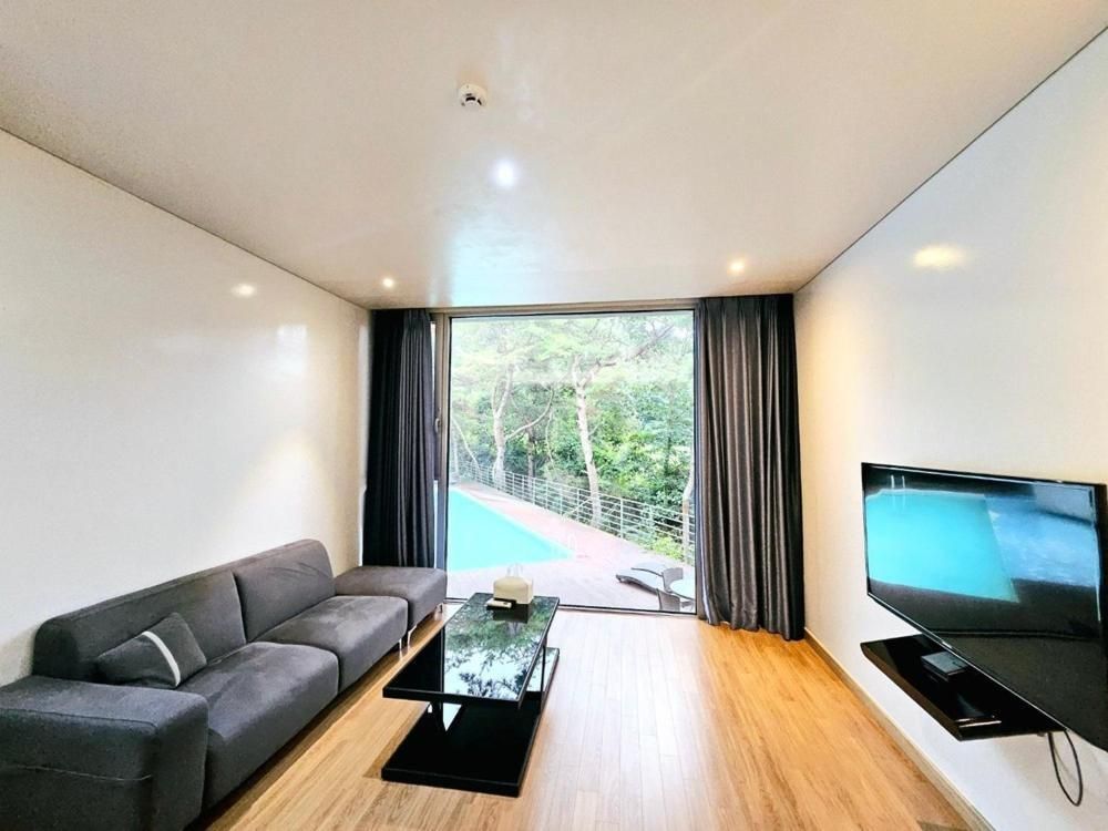 You are Suite Pool Villa Double Room 6 2