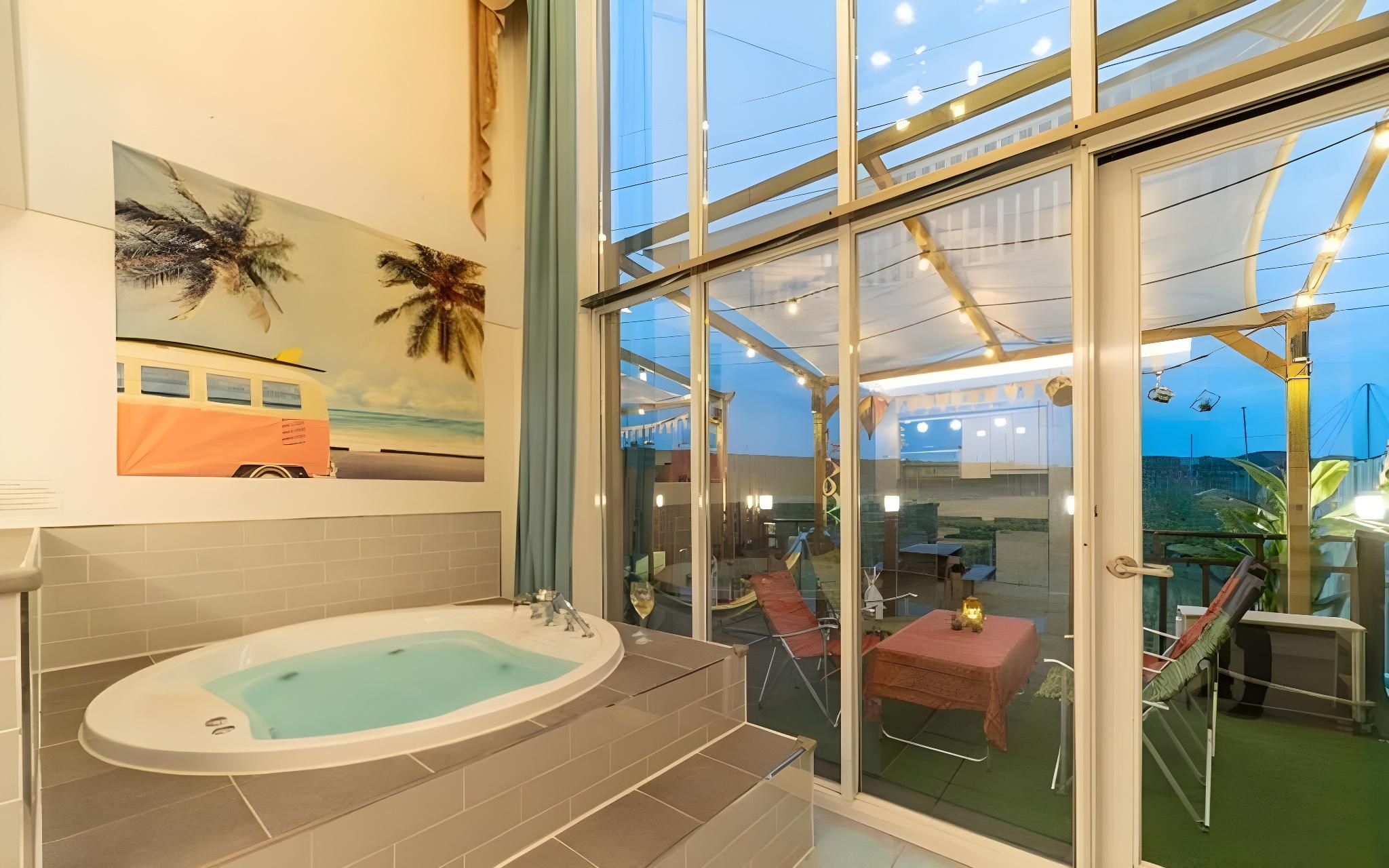 Camp 4 (Double-Level/Terrace Camping Bbq)