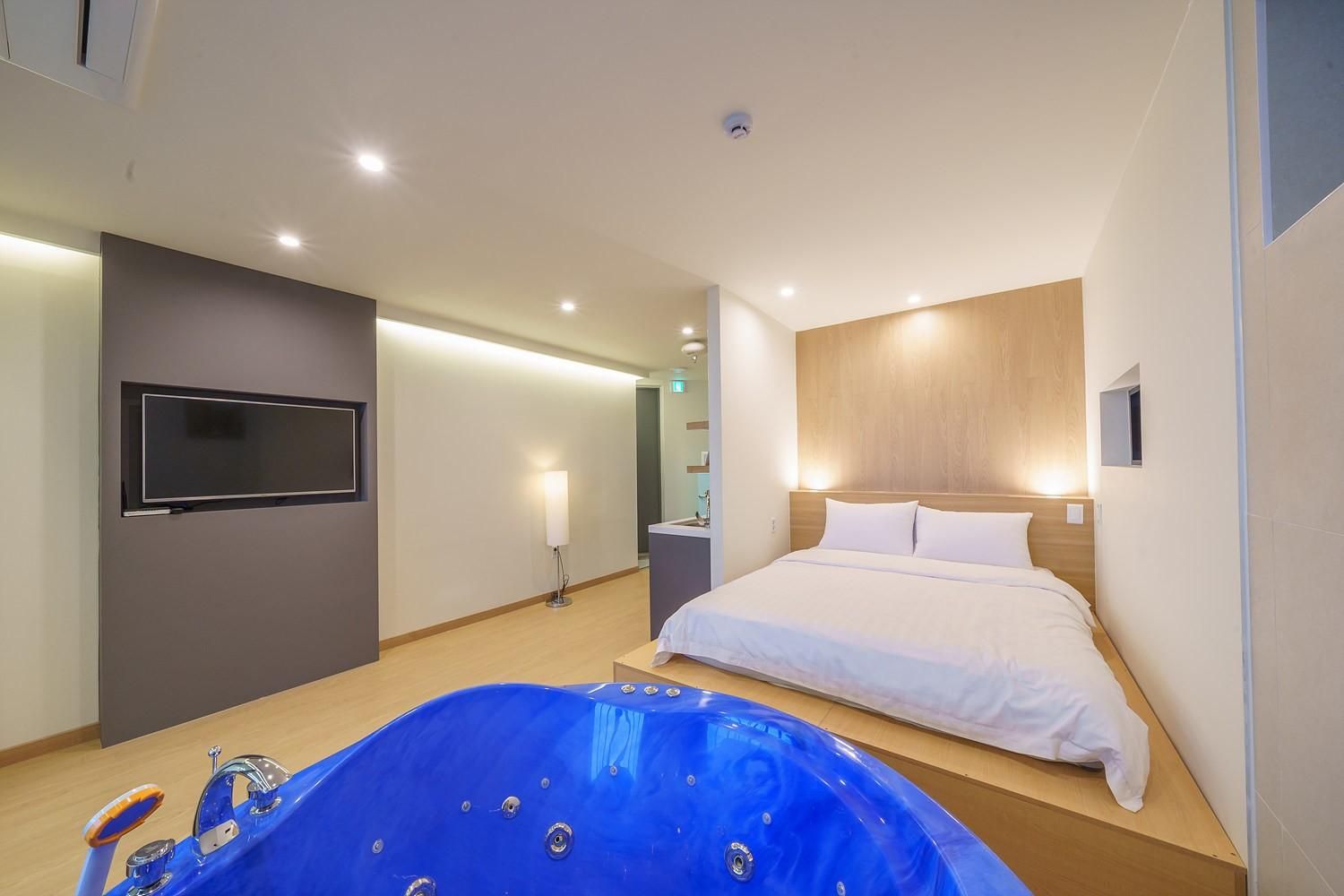 Yangyang L9 Pension 303 (Pool Villa Ocean View)