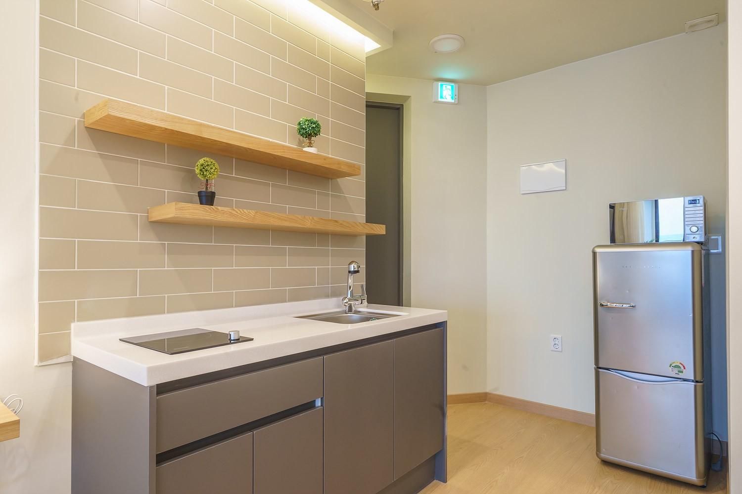 Yangyang L9 Pension 403 (Ocean View)