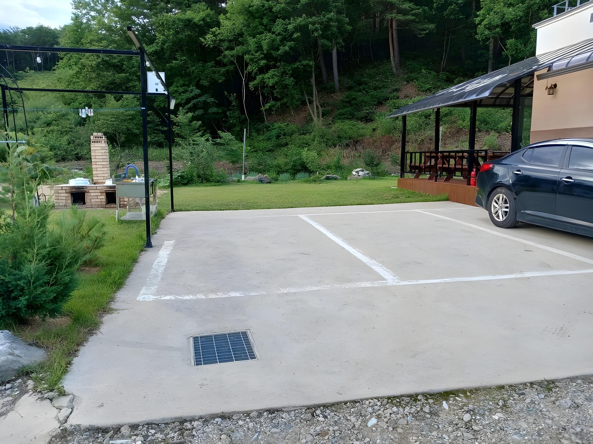 Yangyang Haewasol House