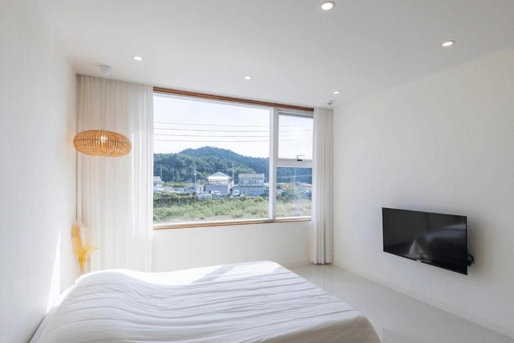 Yangyang Staydaro Double Room 6