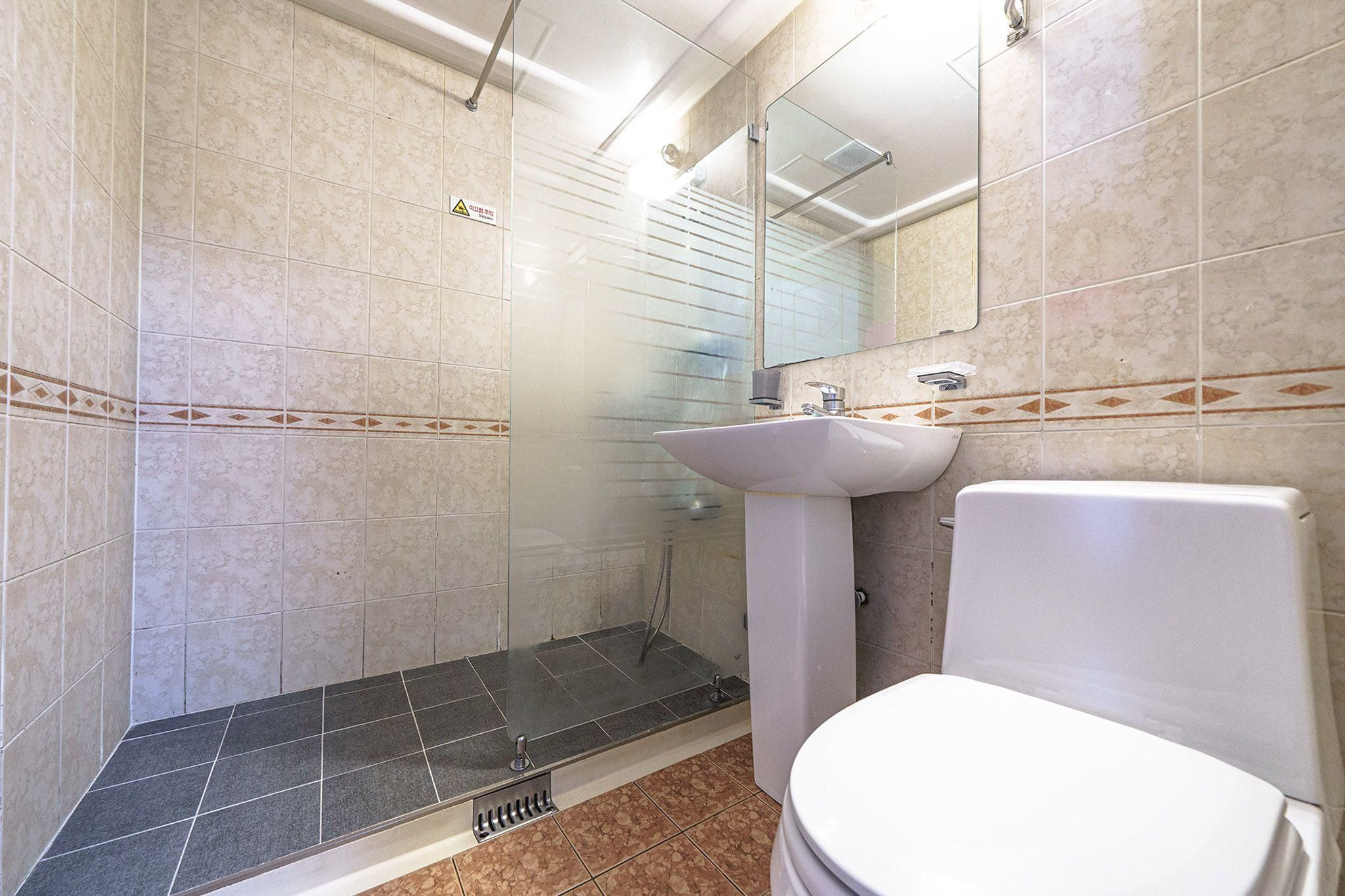 Yang Yang Port View Hotel Standard Double Ocean View 3