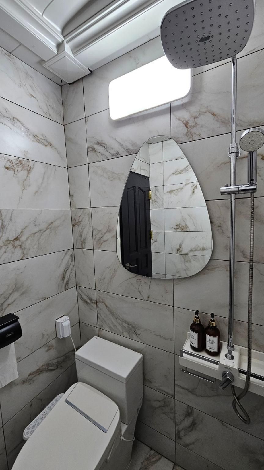 Room E Whirlpool SPA