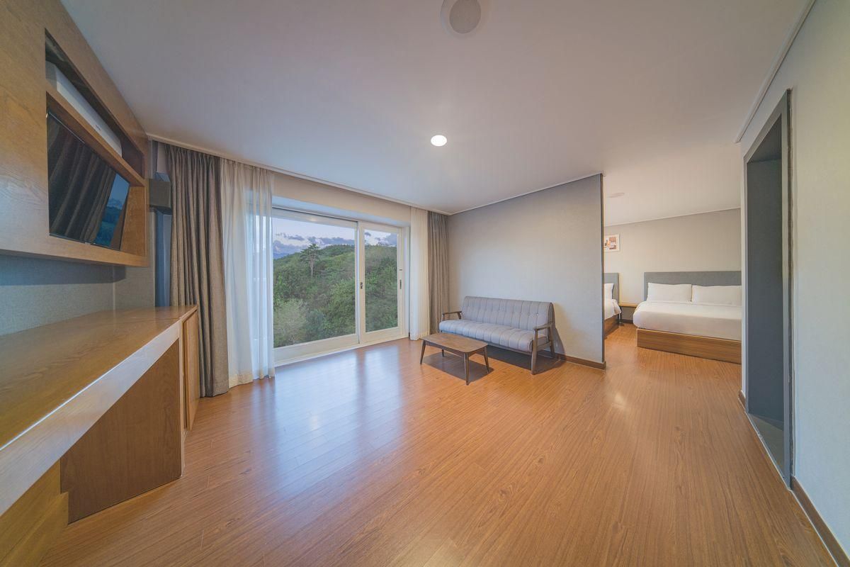 EL Hotel (Korea Quality) Premier Suite 3