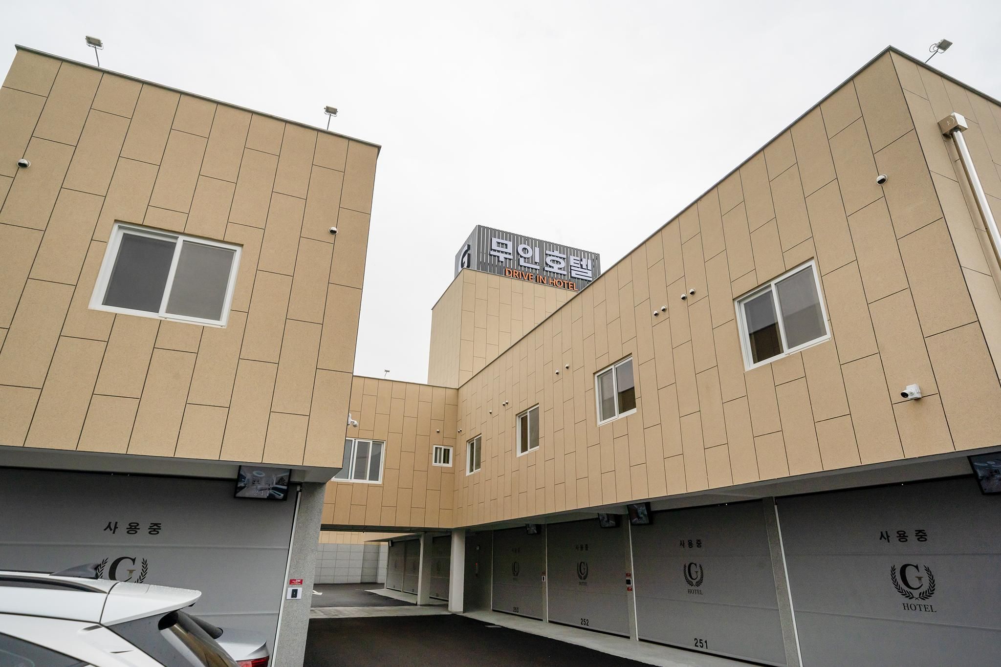 Yesan G Self Check In Hotel