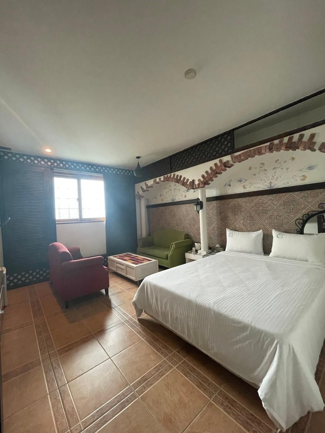 Sabi Suite Room