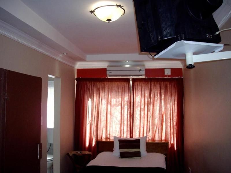Room 1
