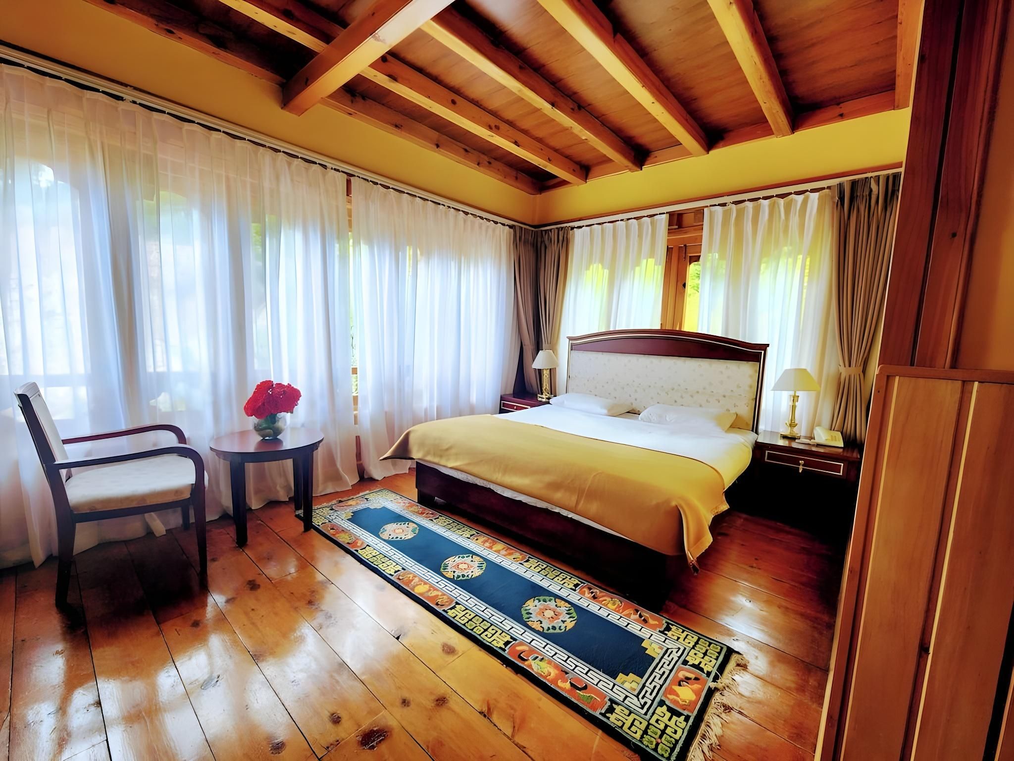 Executive Room