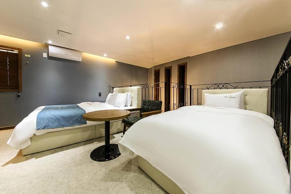 Gimpo Laboum Unmanned Tel (Drive-in) Double Room 1 2